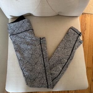 Lululemon Patterned Leggings size 2